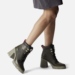 Sorel Brex Heel Chelsea Bootie - NWT Size 6